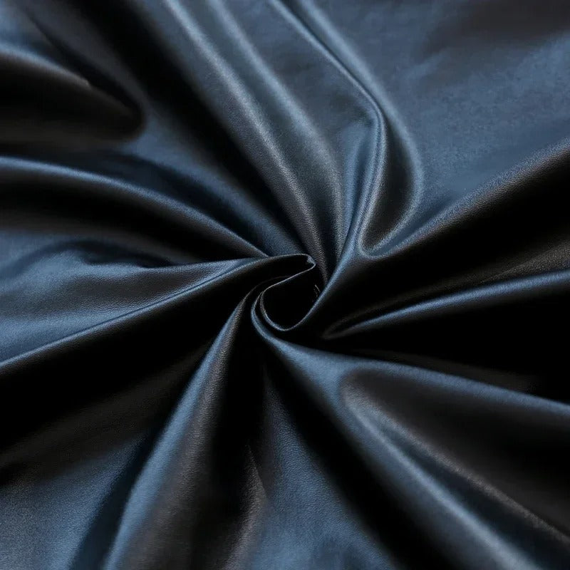 Tissu satiné bleu foncé brillant pour Housse de Chaise Simili-Cuir XL Noir deluxe